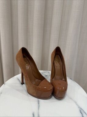 Yves Saint Laurent Tribtoo 105 Brown Suede & Patent Platform Pumps